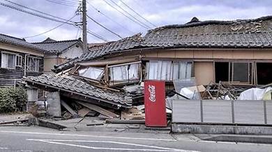 اليابان شهدت نحو 30 زلزالا خلال ساعتين